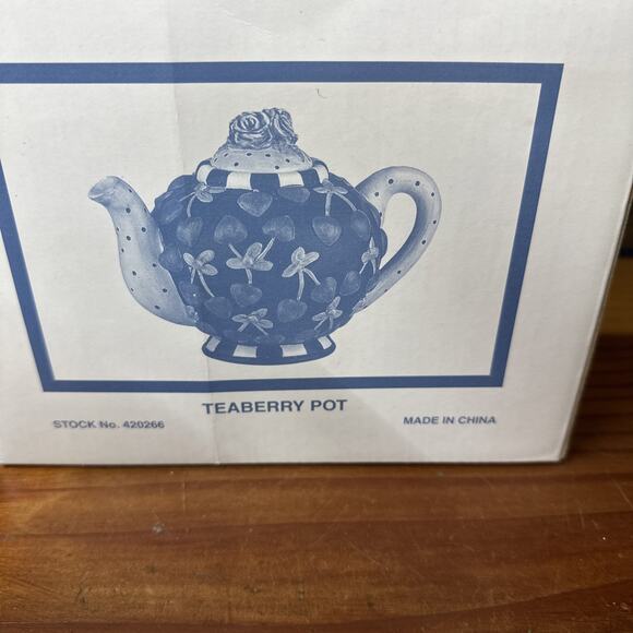 Teaberry Teapot In Box House Of Loyd - Picture 9 of 9